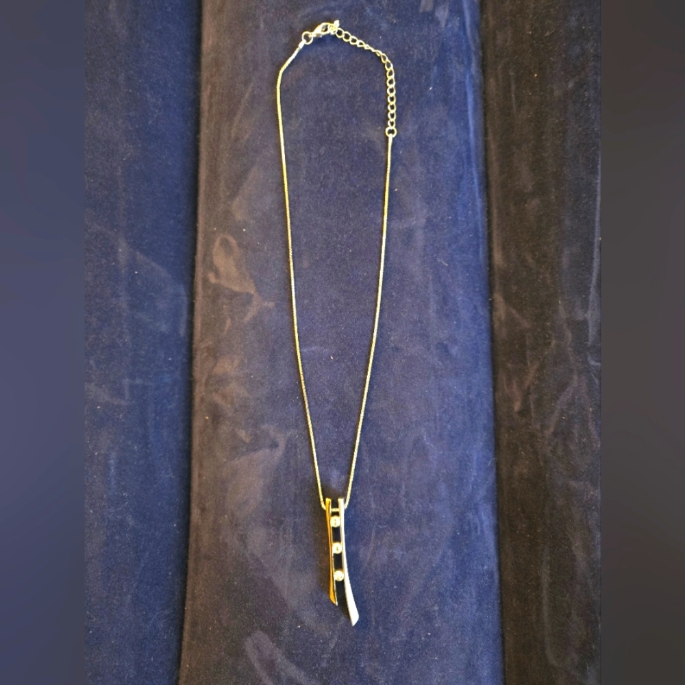 Silver And Gold Necklace And Matching Earrings With Diamond-like Stones.